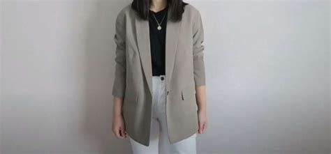 everlane oversized blazer review.